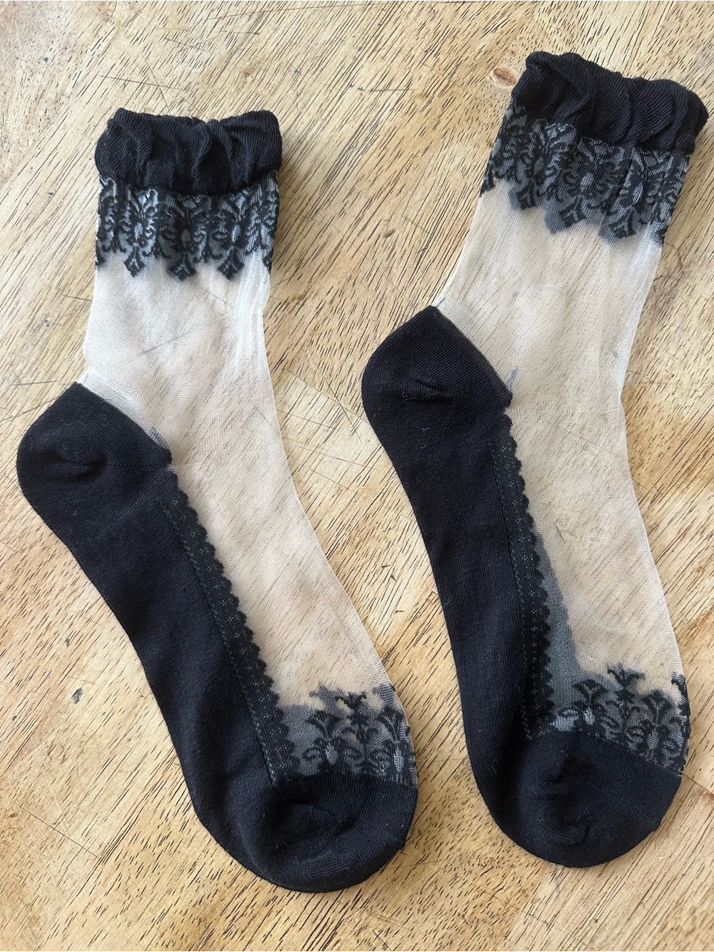 Sheer Black & White Lace-Trim Socks - Fashion Hosiery